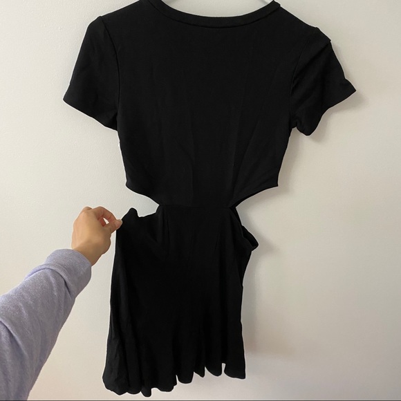 FOREVER 21 BLACK FIT & FLARE CUT OUT DRESS - Picture 7 of 10